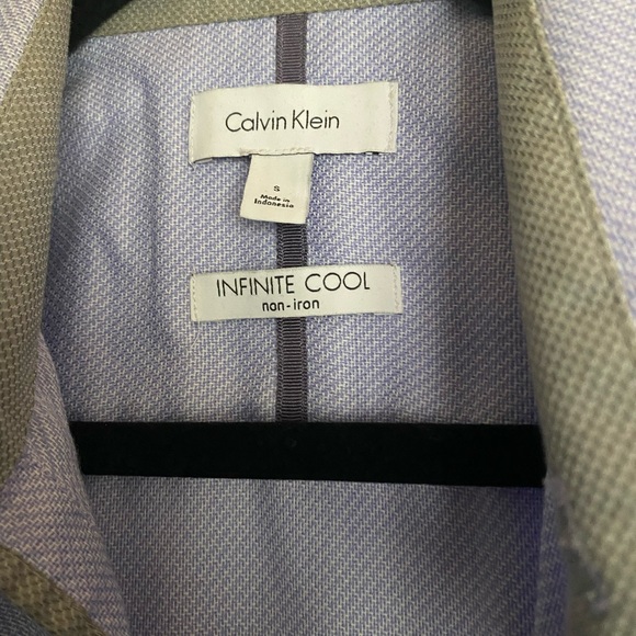 Calvin Klien Button-Down Shirt - Picture 2 of 4